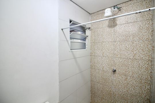 Banheiro  de apartamento para alugar com 1 quarto, 30m² em Vila Nhocuné, São Paulo