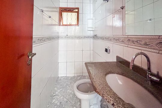 Casa para alugar com 2 quartos, 80m² em Planalto, Belo Horizonte