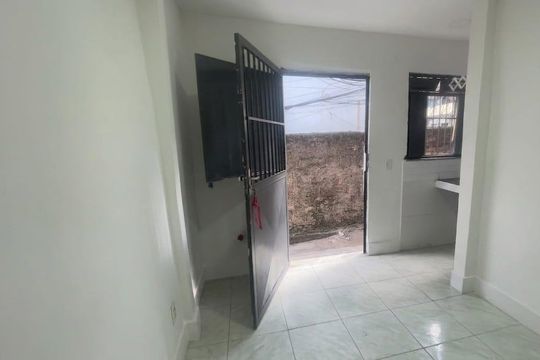 Sala de casa para alugar com 1 quarto, 60m² em Xerém, Duque de Caxias