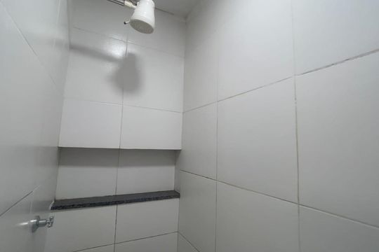 Banheiro de casa para alugar com 1 quarto, 60m² em Xerém, Duque de Caxias
