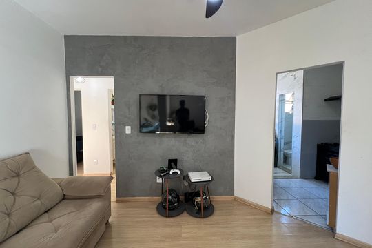 Sala de TV de apartamento para alugar com 3 quartos, 57m² em Manacás, Belo Horizonte
