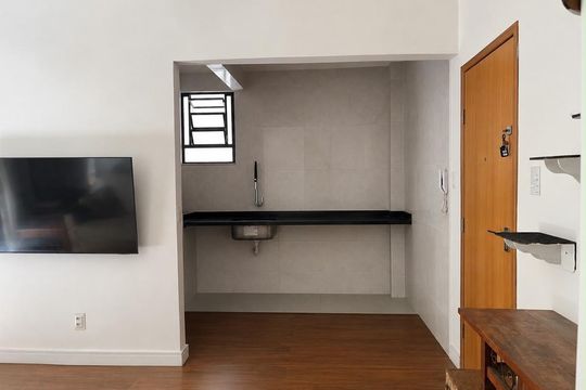 Sala de apartamento à venda com 2 quartos, 44m² em Vila Isabel, Rio de Janeiro