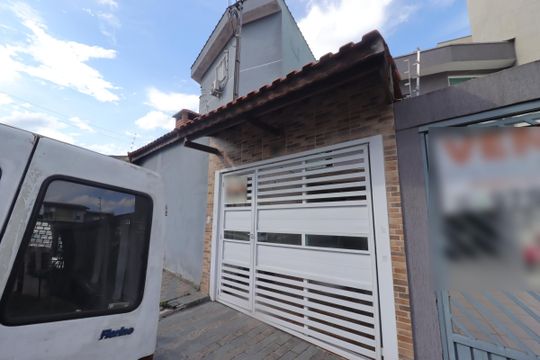 Fachada de casa à venda com 3 quartos, 100m² em Vila Bela Vista, Santo André