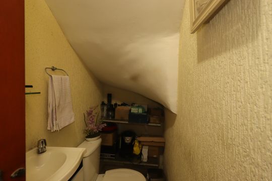 Lavabo de casa à venda com 3 quartos, 100m² em Vila Bela Vista, Santo André