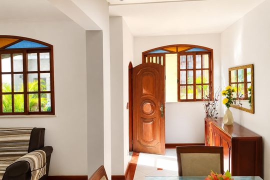 Casa para alugar com 5 quartos, 230m² em Icaraí, Niterói