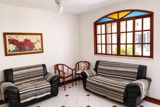 Sala de casa para alugar com 5 quartos, 230m² em Icaraí, Niterói