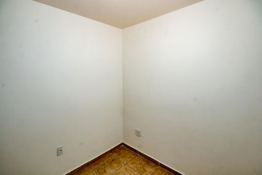 Quarto 2 de apartamento para alugar com 2 quartos, 70m² em São João Batista, Belo Horizonte