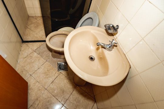 Banheiro Social de apartamento para alugar com 2 quartos, 70m² em São João Batista, Belo Horizonte