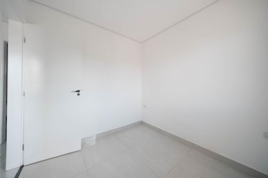 Quarto 1 de apartamento para alugar com 2 quartos, 34m² em Vila Dalila, São Paulo