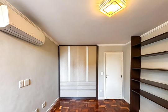 Apartamento à venda com 3 quartos, 130m² em Pinheiros, São Paulo