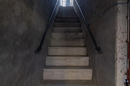 Escada de casa para alugar com 1 quarto, 57m² em Conjunto Habitacional Sitio Conceicao, São Paulo