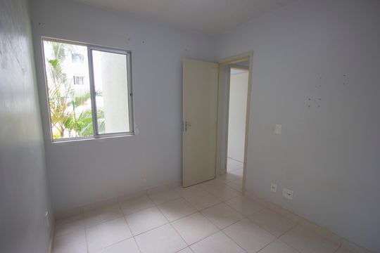 Quarto 2 de apartamento para alugar com 2 quartos, 60m² em Santa Maria, Brasília