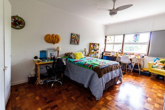 Quarto de casa à venda com 3 quartos, 400m² em Lapa, São Paulo