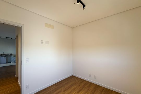 Quarto de apartamento para alugar com 2 quartos, 58m² em Baeta Neves, São Bernardo do Campo