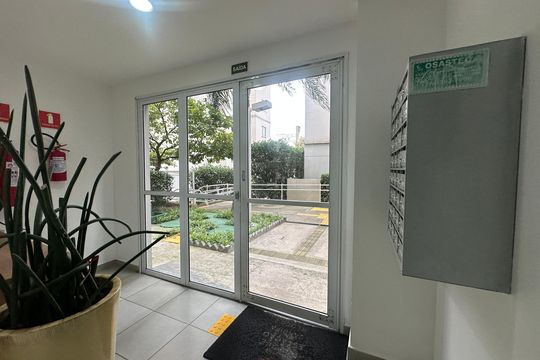 Hall de entrada de apartamento à venda com 2 quartos, 45m² em Jardim Sao Paulo, Barueri