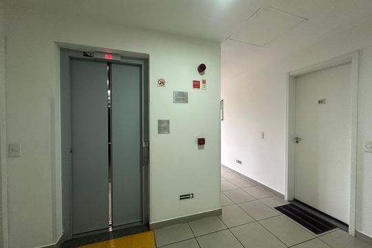 Hall de entrada de apartamento à venda com 2 quartos, 45m² em Jardim Sao Paulo, Barueri