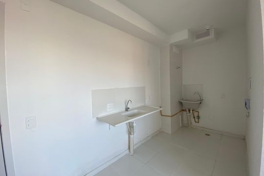 Cozinha / Area de Serviço de apartamento para alugar com 2 quartos, 33m² em Jardim Gilda Maria, São Paulo