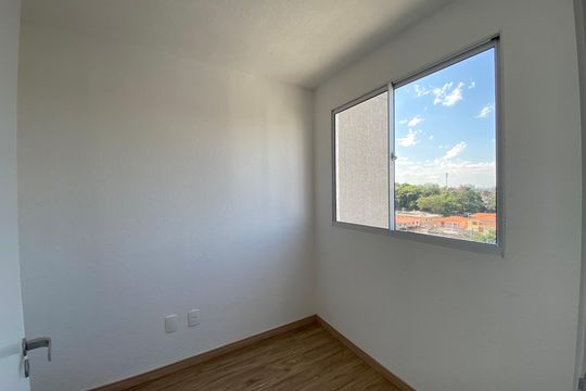 Quarto de apartamento para alugar com 2 quartos, 33m² em Jardim Gilda Maria, São Paulo