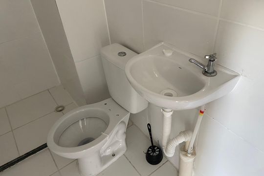 Banheiro de apartamento para alugar com 2 quartos, 33m² em Jardim Gilda Maria, São Paulo