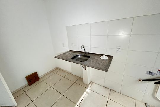 Apartamento para alugar com 2 quartos, 41m² em Guadalupe, Rio de Janeiro
