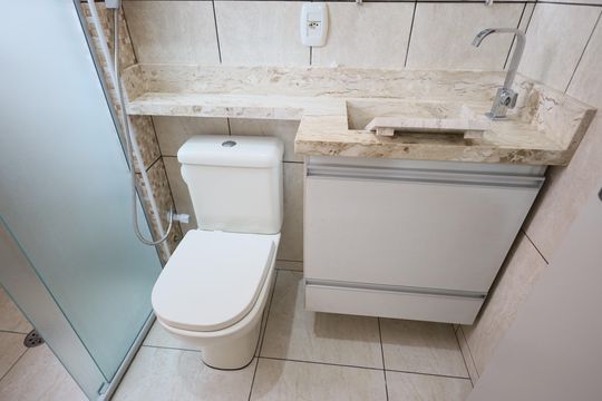 Banheiro da Suíte 1 de apartamento para alugar com 3 quartos, 72m² em Piratininga, Osasco