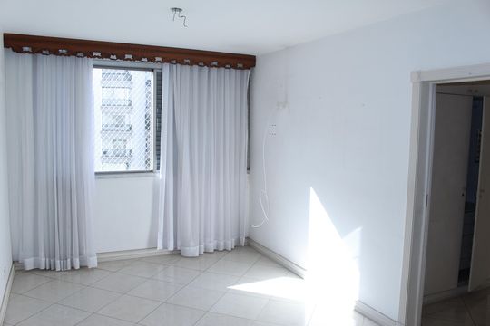 Apartamento à venda com 3 quartos, 166m² em Santa Cecilia, São Paulo