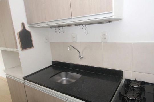 Cozinha de apartamento para alugar com 2 quartos, 48m² em Areal, Pelotas