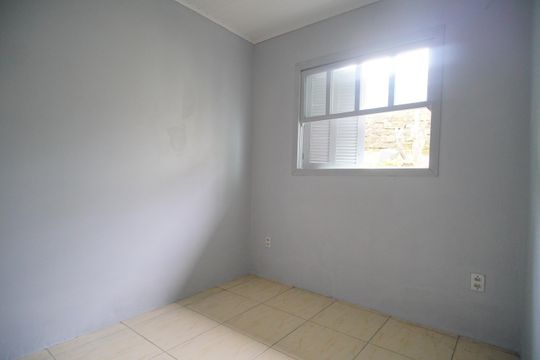 Quarto 2 de casa para alugar com 2 quartos, 68m² em Santa Teresa, São Leopoldo