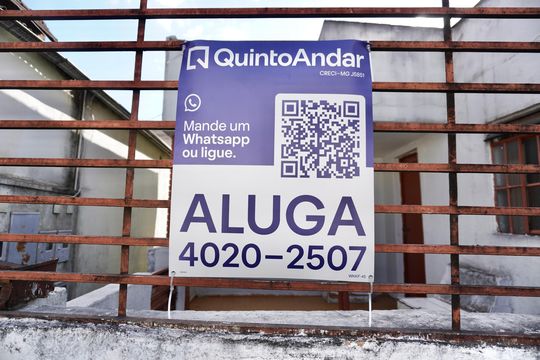 Instalação de placa 5A: foto 1 de kitnet/studio para alugar com 1 quarto, 50m² em Sagrada Família, Belo Horizonte