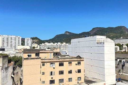 Vista de apartamento para alugar com 2 quartos, 61m² em Praça da Bandeira, Rio de Janeiro