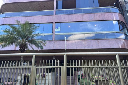 Fachada de apartamento para alugar com 4 quartos, 123m² em Recreio dos Bandeirantes, Rio de Janeiro