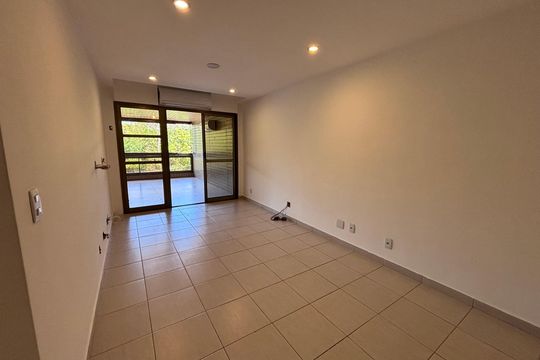 Sala de apartamento para alugar com 4 quartos, 123m² em Recreio dos Bandeirantes, Rio de Janeiro