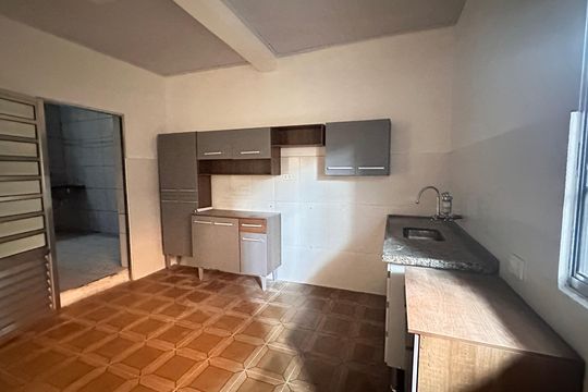 Casa para alugar com 2 quartos, 80m² em Jardim São Luís, São Paulo