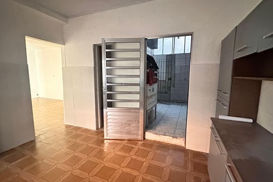 Casa para alugar com 2 quartos, 80m² em Jardim São Luís, São Paulo