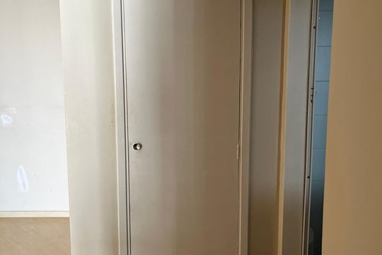 Corredor de apartamento para alugar com 1 quarto, 50m² em Bosque, Campinas