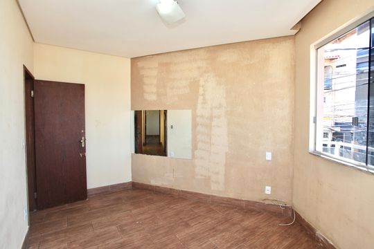Quarto 2 de casa para alugar com 3 quartos, 92m² em Industrial Itau, Contagem