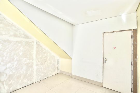 Sala de casa para alugar com 3 quartos, 92m² em Industrial Itau, Contagem