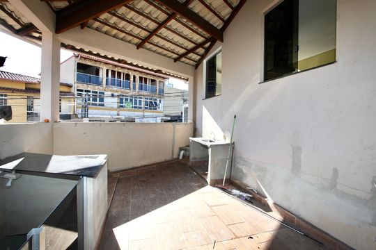 Cozinha e Área de Serviço de casa para alugar com 3 quartos, 92m² em Industrial Itau, Contagem