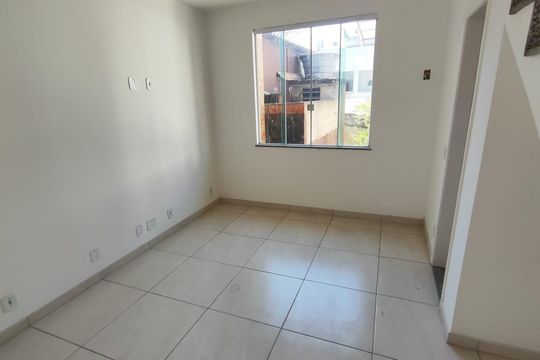 Sala/Quarto de kitnet/studio para alugar com 1 quarto, 25m² em Ramos, Rio de Janeiro