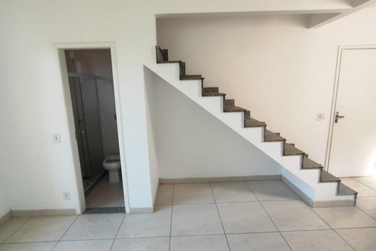 Sala/Quarto de kitnet/studio para alugar com 1 quarto, 25m² em Ramos, Rio de Janeiro