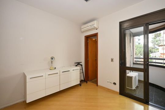 Suíte 3 de apartamento para alugar com 3 quartos, 156m² em Vila Andrade, São Paulo