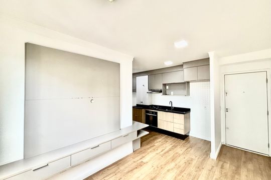 Apartamento à venda com 2 quartos, 40m² em Jardim Helena, São Paulo