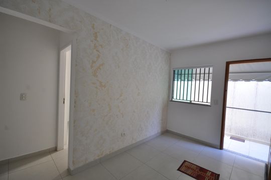 Casa de Condomínio à venda com 2 quartos, 60m² em Parque Vitoria, São Paulo