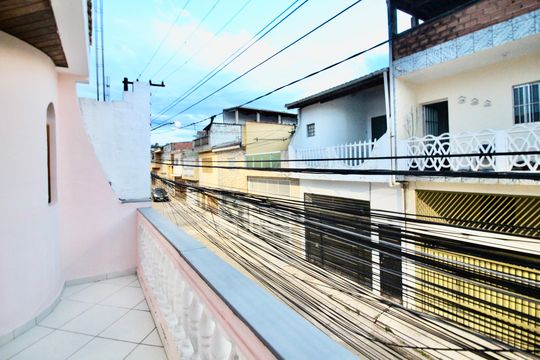 Varanda de casa para alugar com 3 quartos, 180m² em Conjunto Residencial José Bonifácio, São Paulo