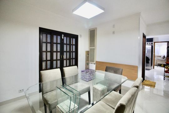 Sala de Jantar de casa para alugar com 3 quartos, 180m² em Conjunto Residencial José Bonifácio, São Paulo