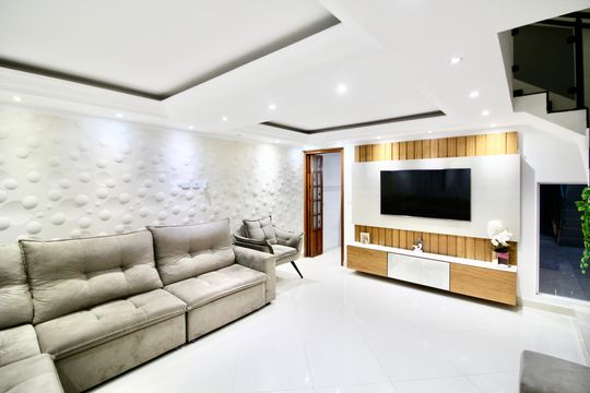 Casa para alugar com 3 quartos, 180m² em Conjunto Residencial José Bonifácio, São Paulo
