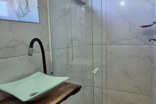 Casa para alugar com 3 quartos, 80m² em Parada de Lucas, Rio de Janeiro