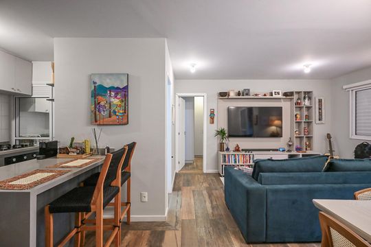 Apartamento para alugar com 1 quarto, 55m² em Parque Reboucas, São Paulo