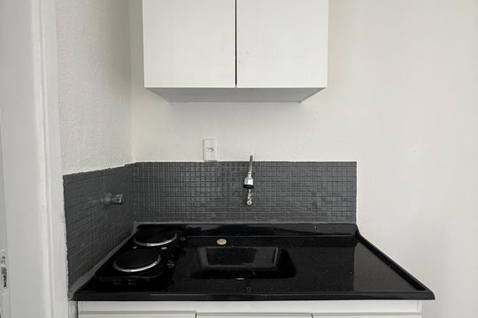 Kitnet/Studio para alugar com 1 quarto, 39m² em República, São Paulo