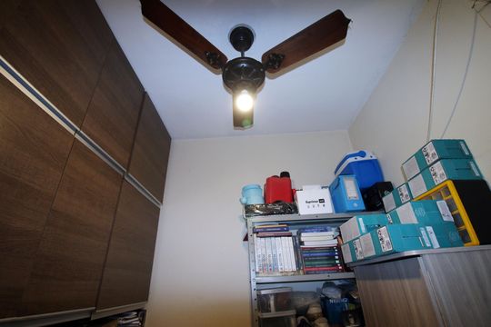 Quarto de Serviço de apartamento à venda com 2 quartos, 65m² em Brás de Pina, Rio de Janeiro